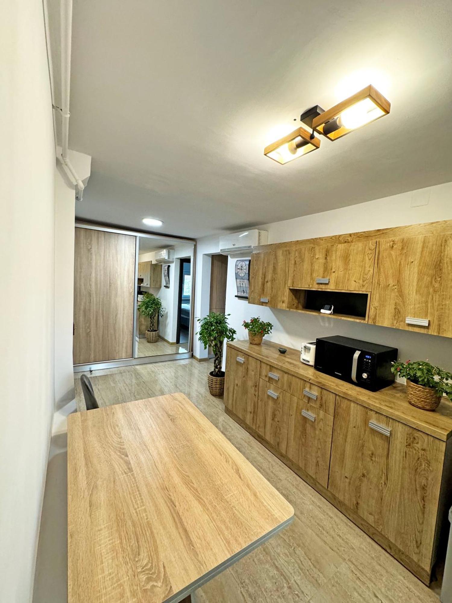 Ultracentral Apartment Zsilvásárhely Kültér fotó